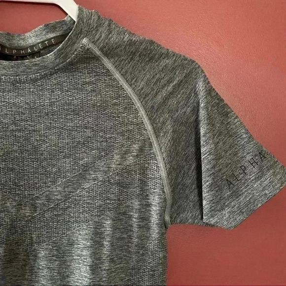 Alphalete Mens Shirt - Picture 3 of 7